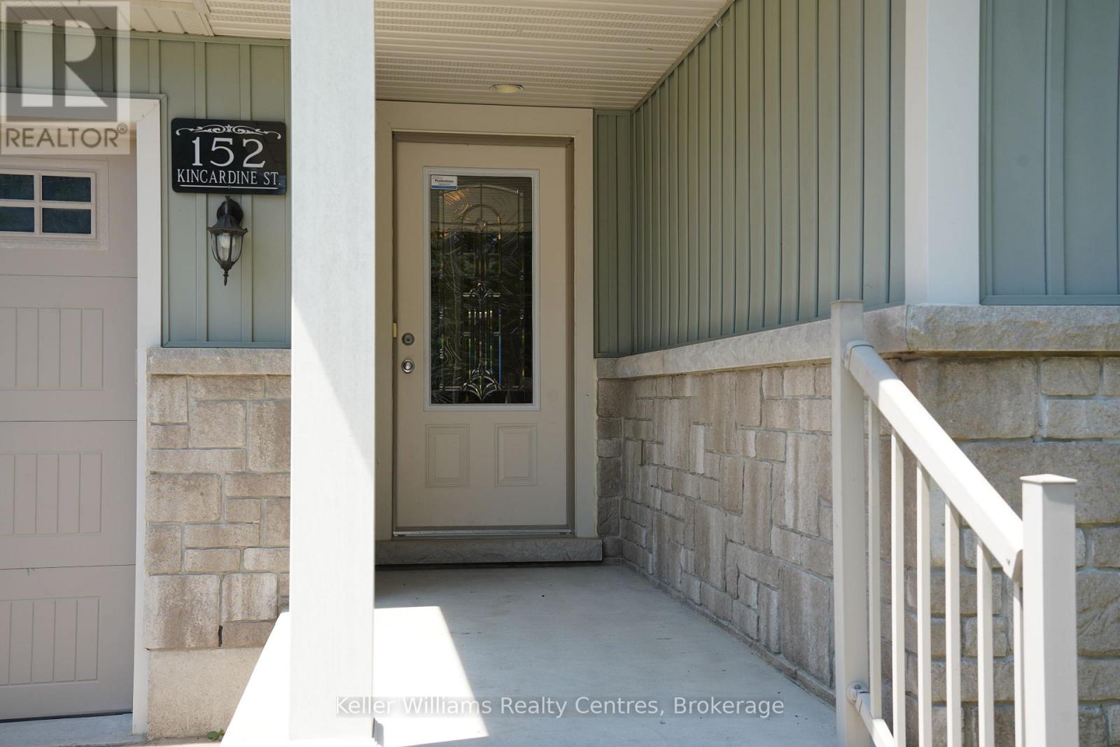 152 KINCARDINE STREET N