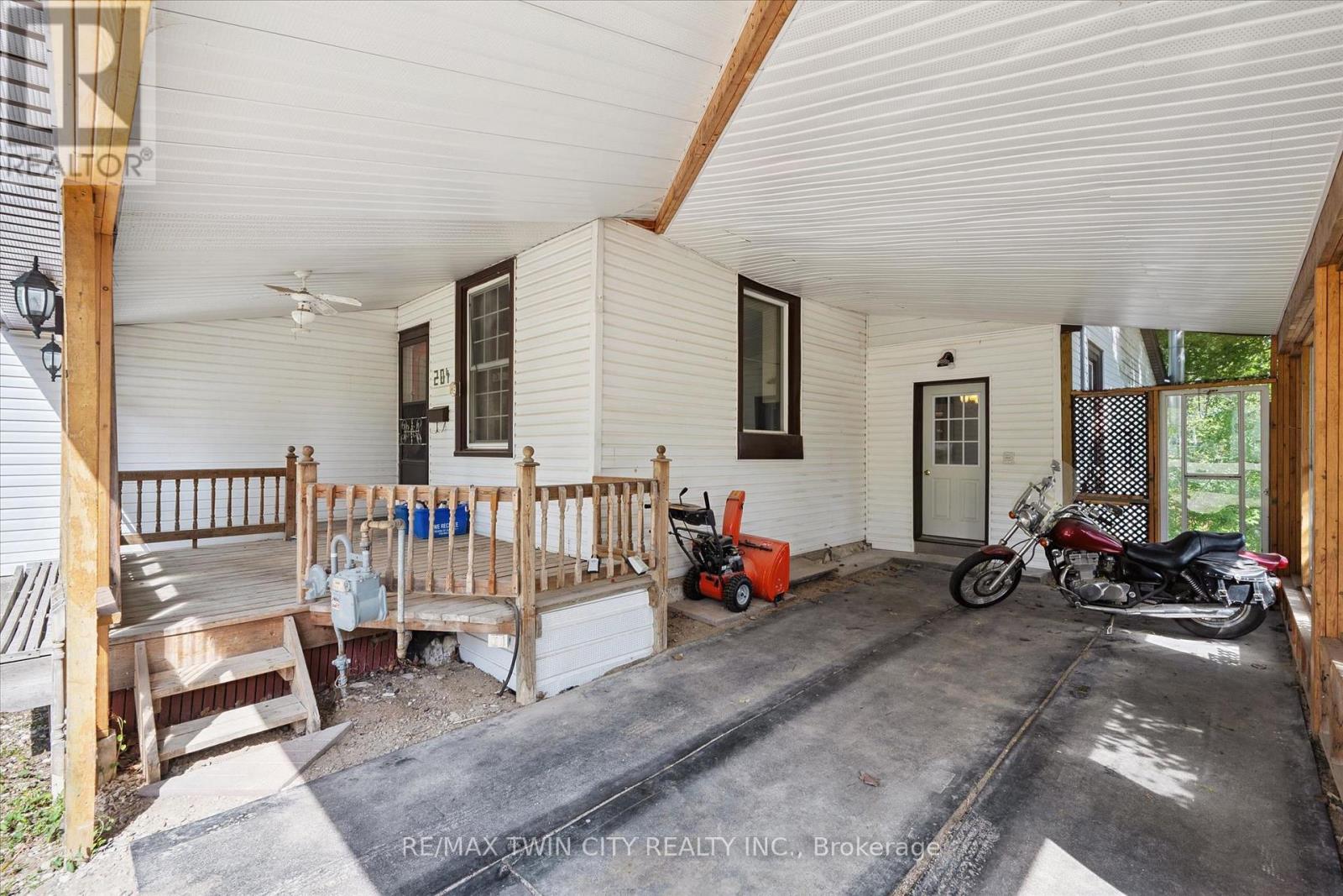 204 JOSEPH STREET