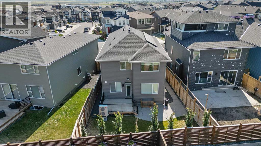 69 Howse Mount NE