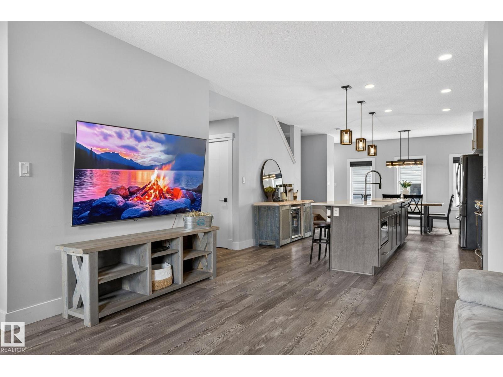 17733 64A ST NW