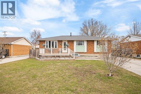 308 ASHWOOD COURT St Clair ON N0N1G0