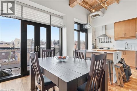 19 GUELPH Avenue Unit# 401 Cambridge ON N3C1A2