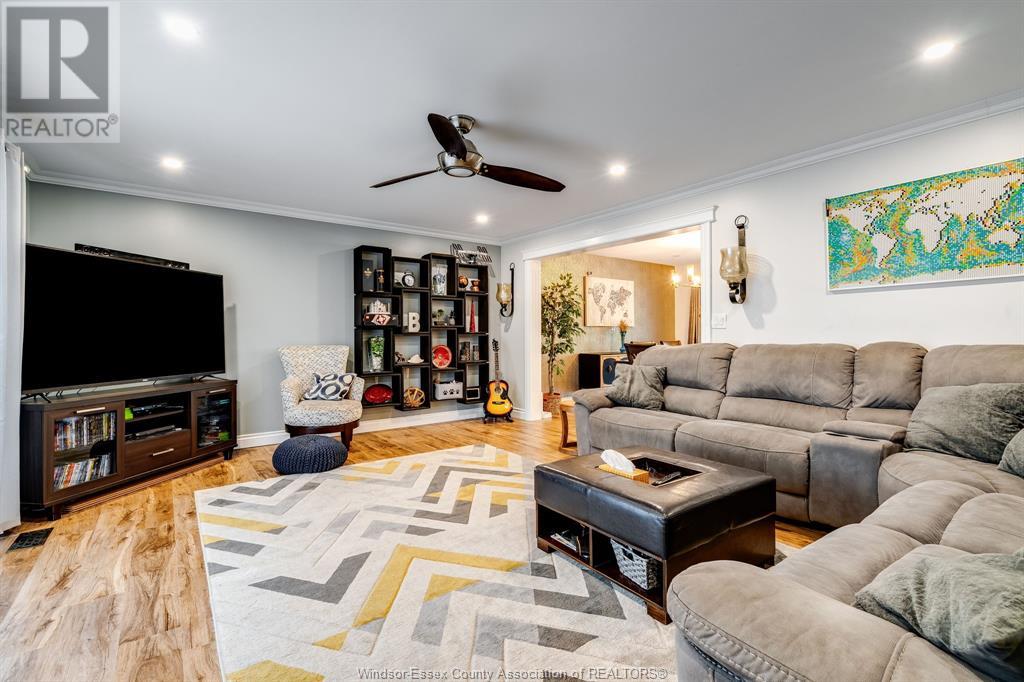 141 SUMAC DRIVE