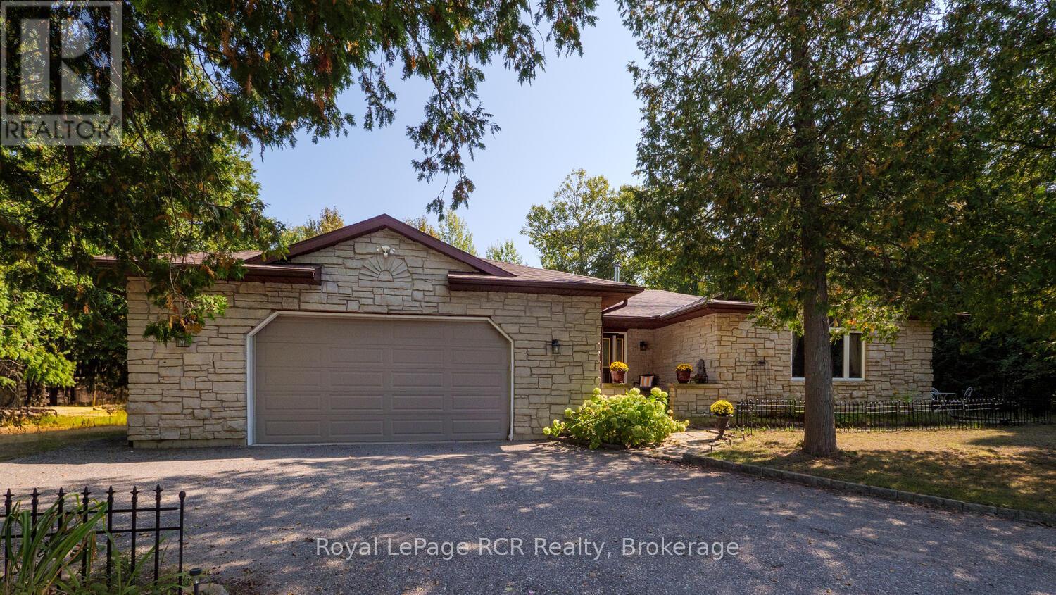 55 SHAMROCK BOULEVARD