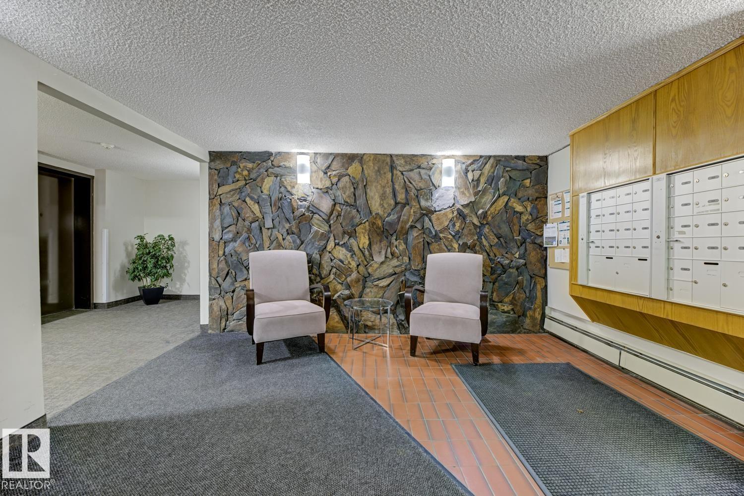 #301 10138 116 ST NW