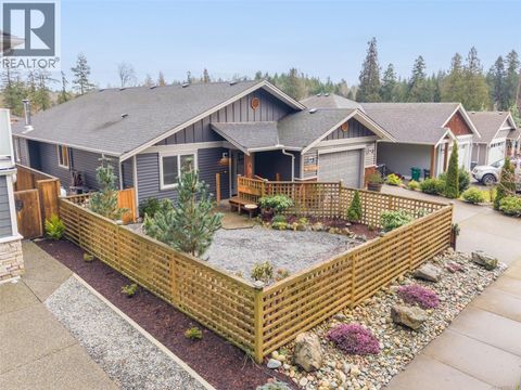 1320 Fielding Rd Nanaimo BC V9X1K8