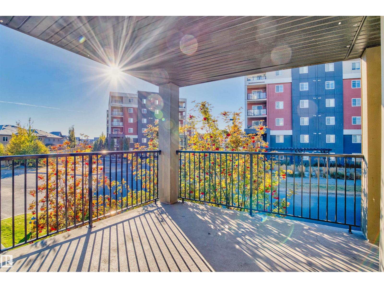 #202 3315 JAMES MOWATT TR SW