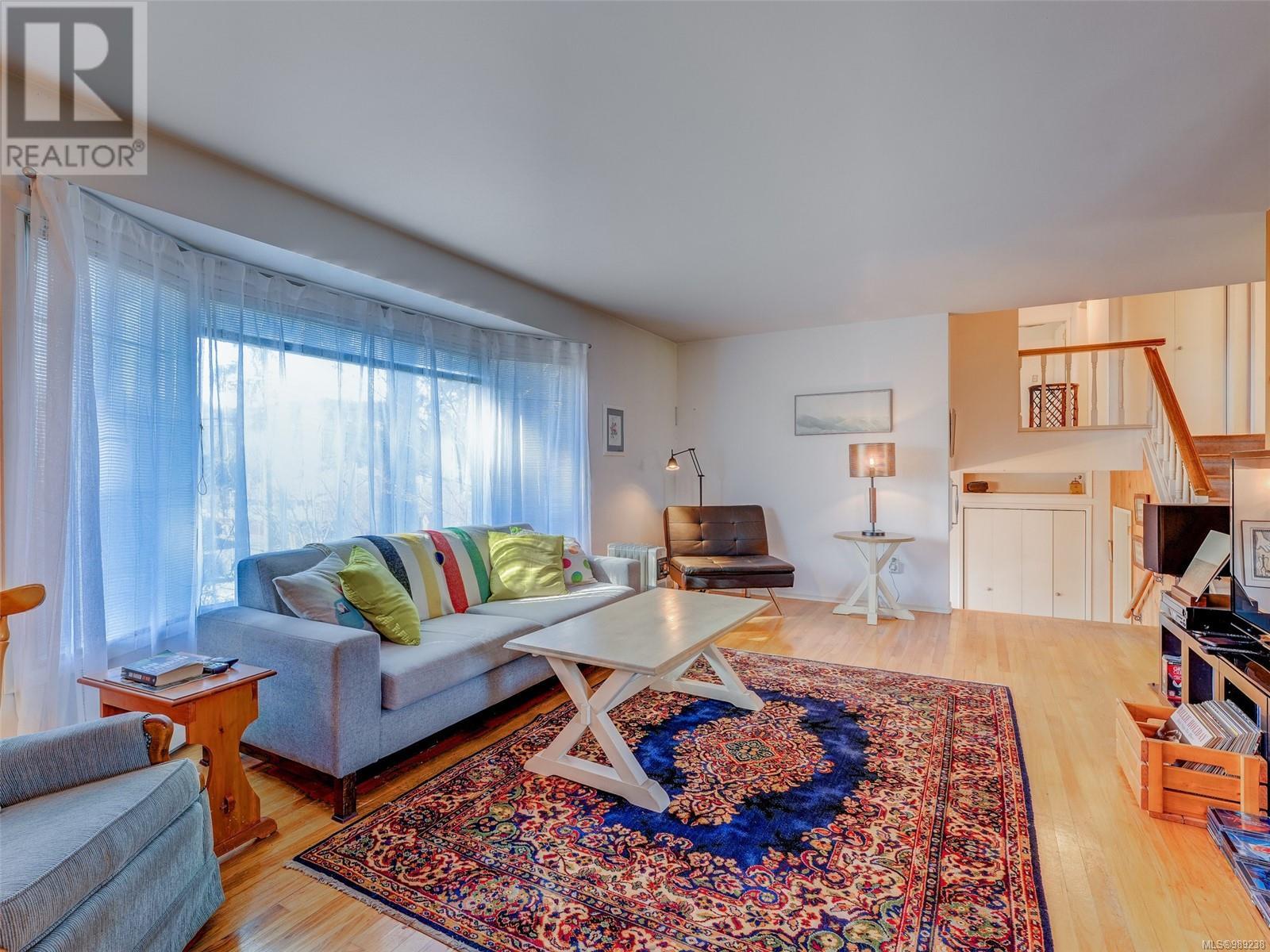 4799 Cordova Bay Rd