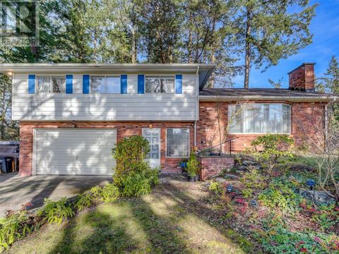 4799 Cordova Bay Rd Saanich BC V8Y2J8