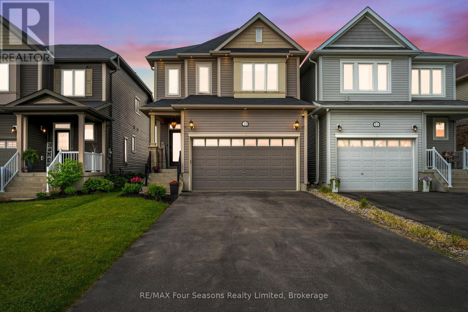 29 WAGNER CRESCENT
