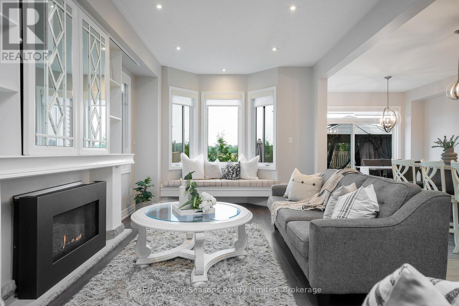 29 WAGNER CRESCENT