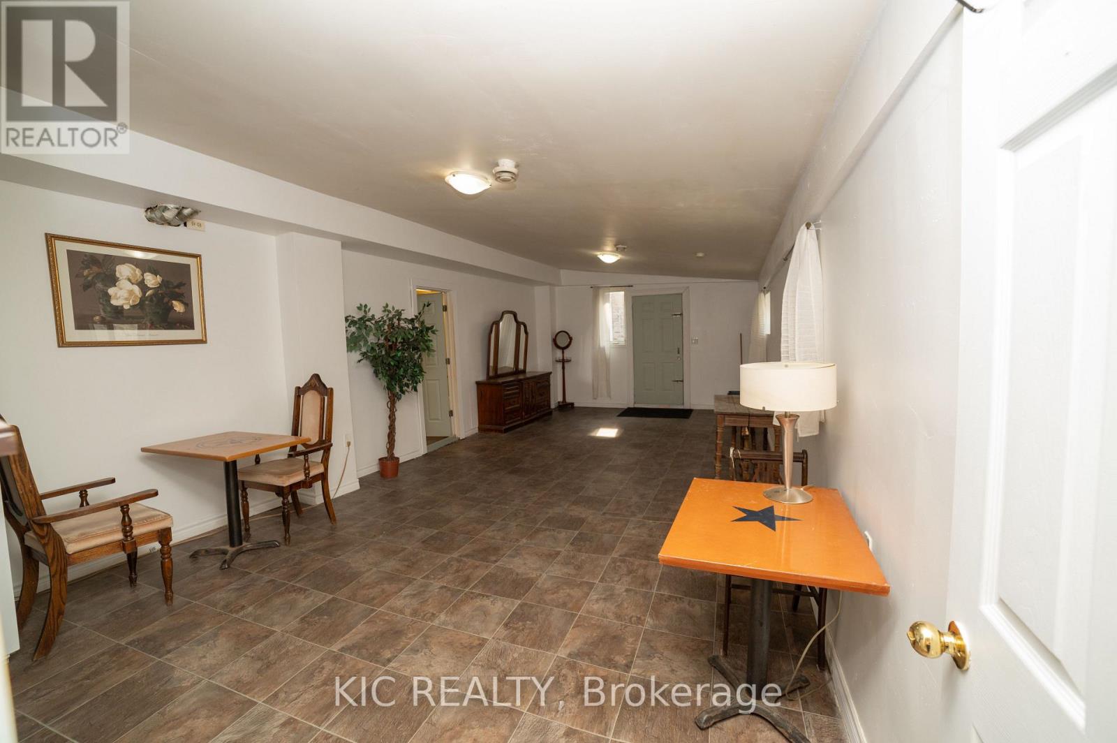 2372 COUNTY RD 45 ROAD