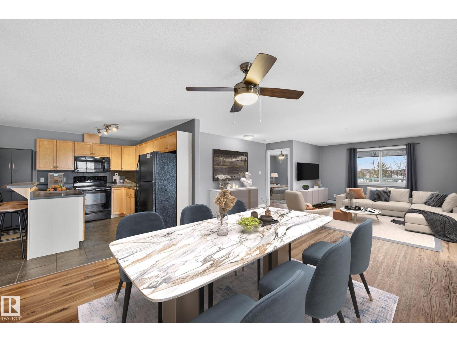 #228 50 WOODSMERE CL