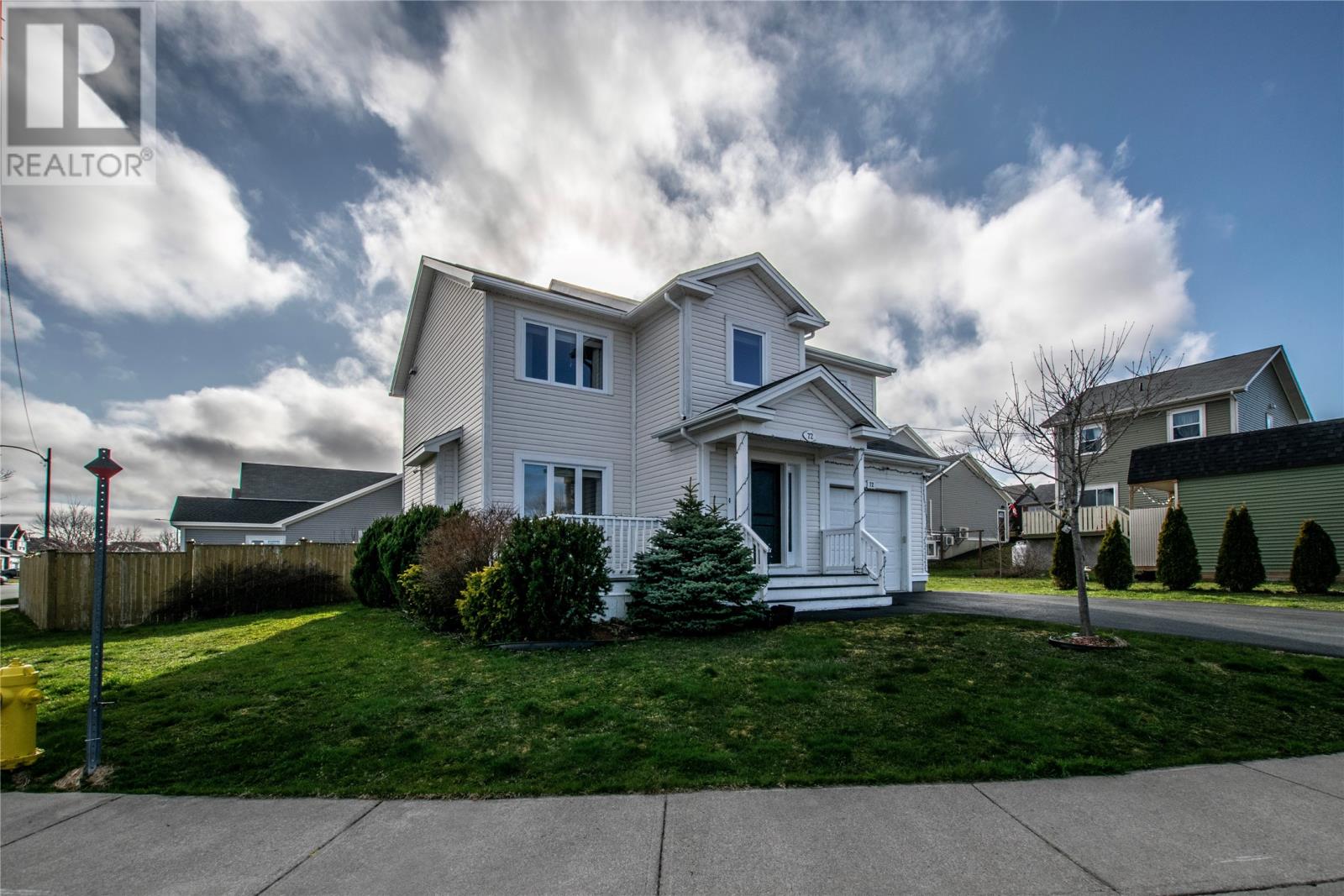 72 Blue Puttee Drive