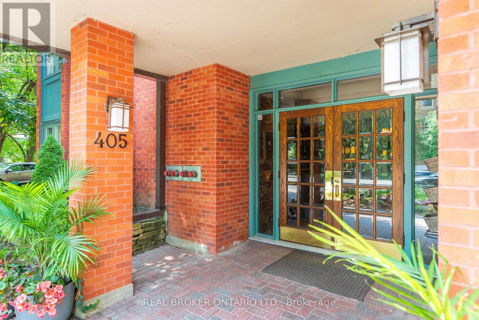 10 - 405 LAURIER AVENUE E