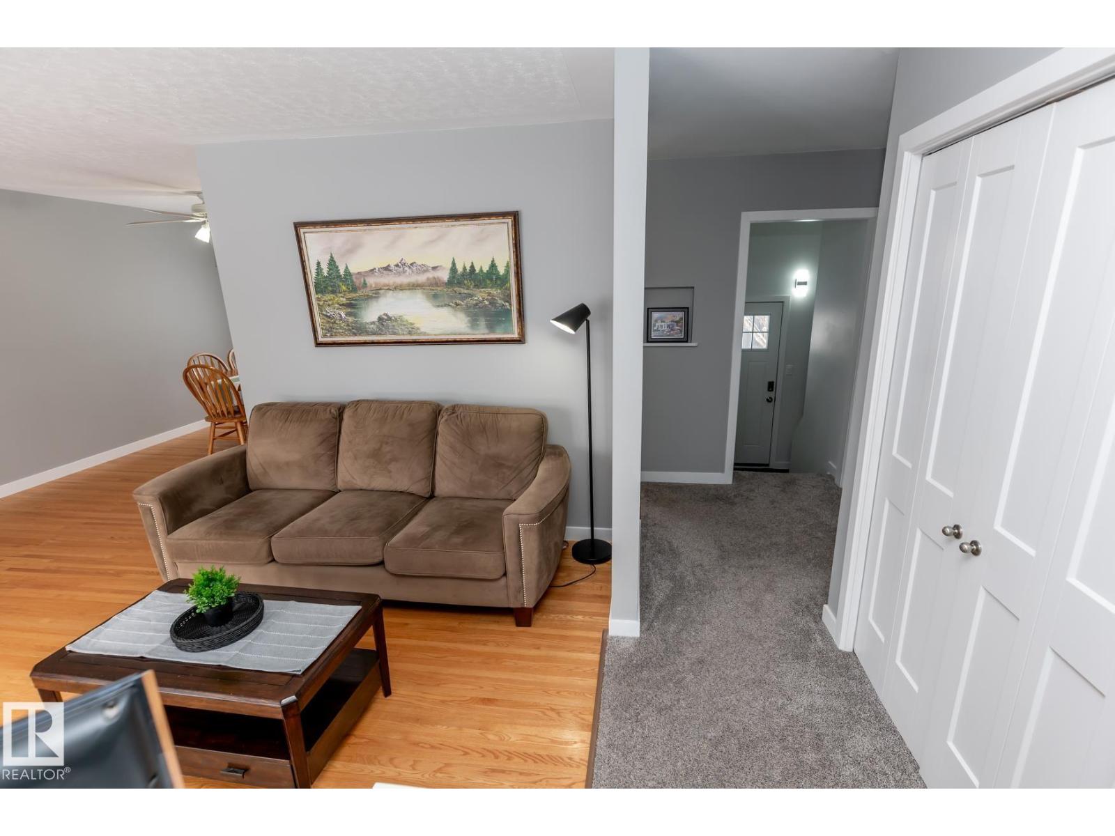 13503 111 ST NW