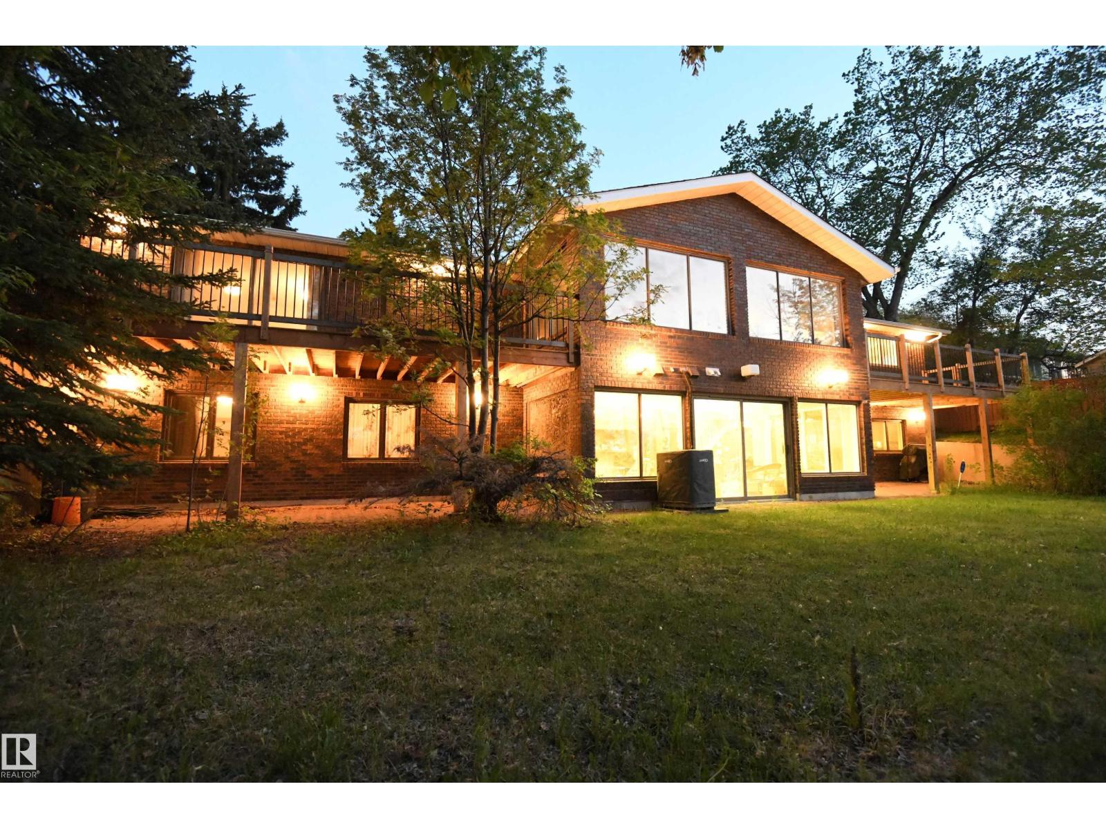 4108 106B AV NW