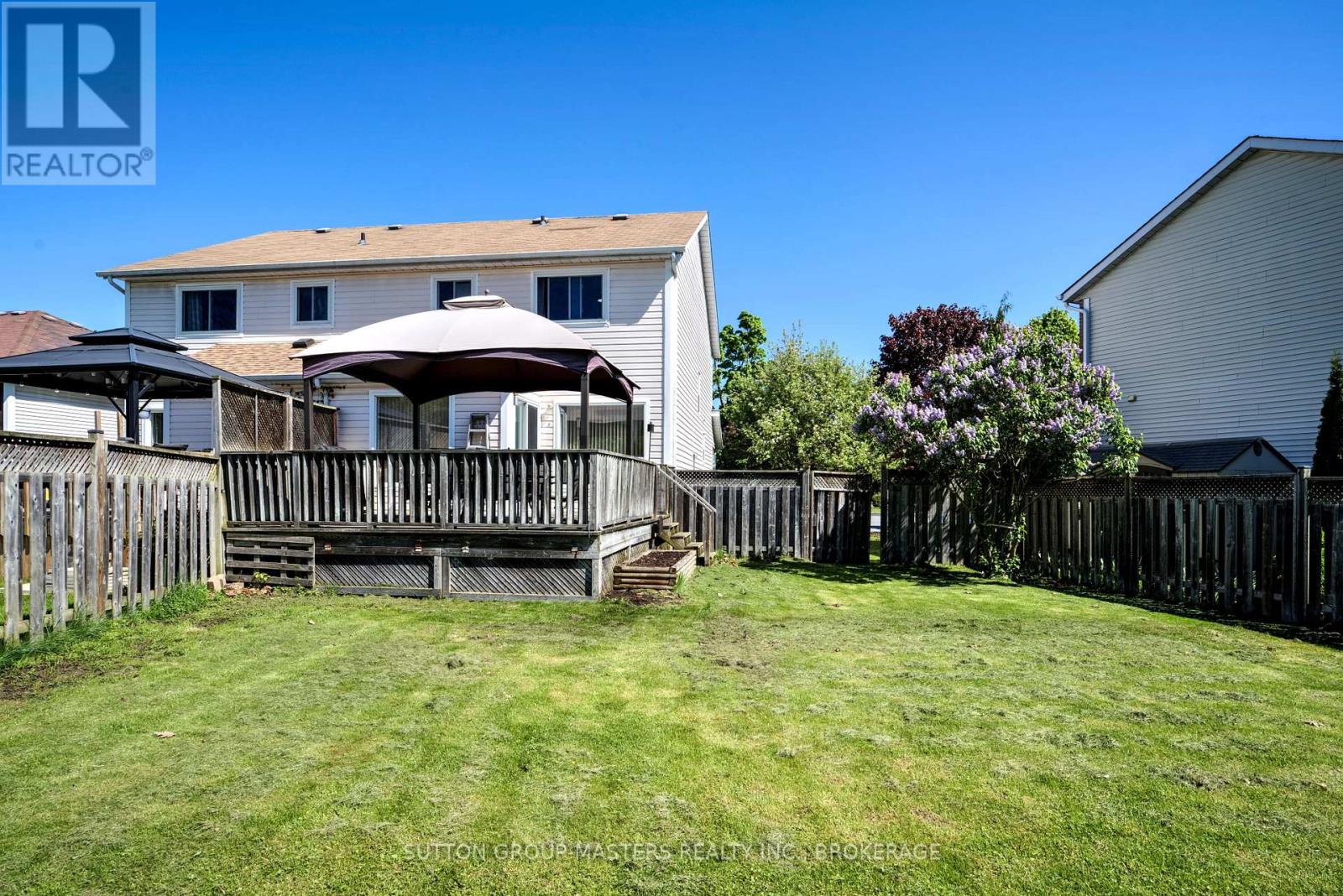 570 BARNSLEY CRESCENT