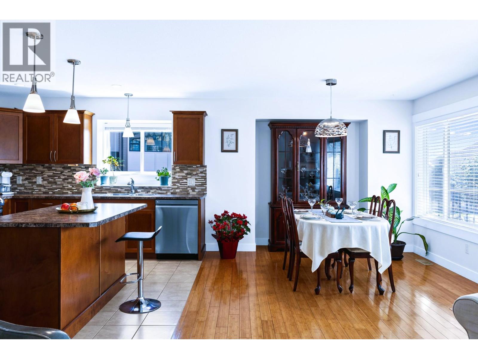 12801 Lake Hill Drive