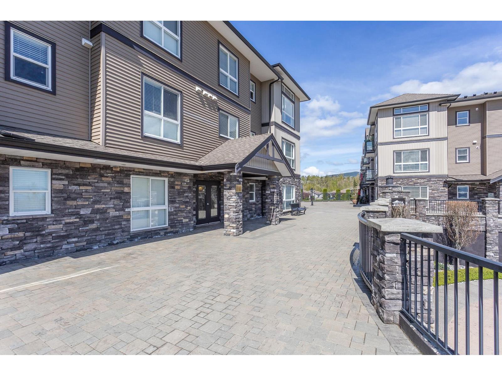 A115 33755 7TH AVENUE