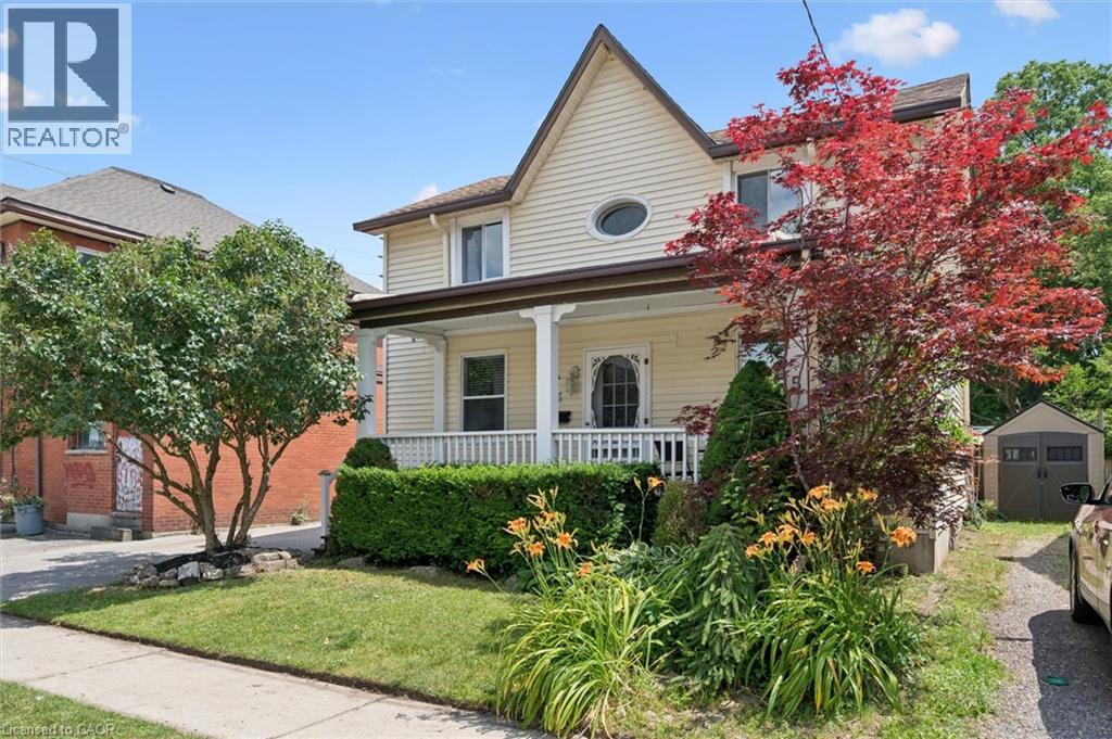 5 VICTORIA Avenue