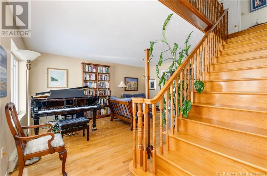 1055 Saint-Joseph Road