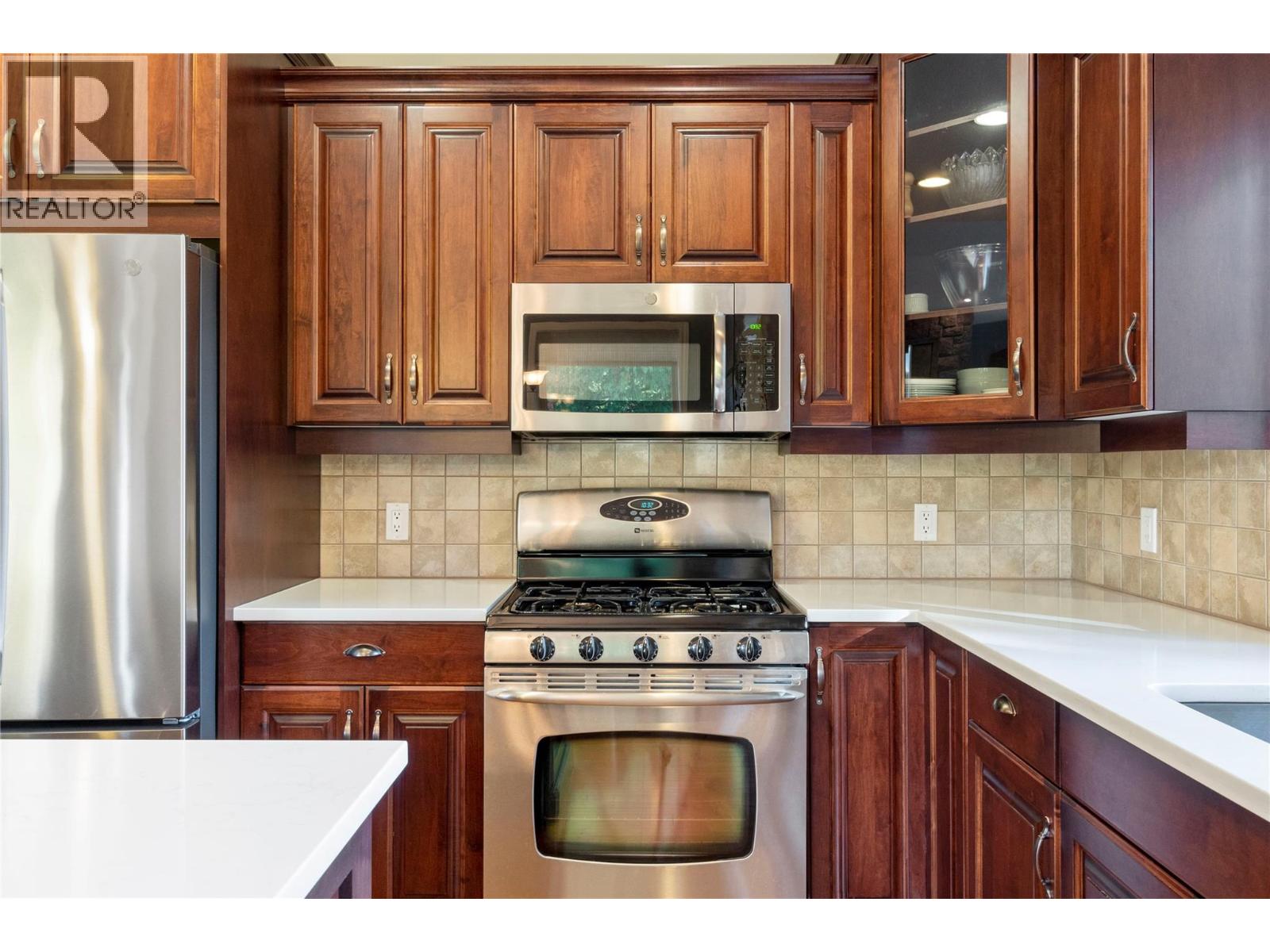 2706 Golf Course Drive