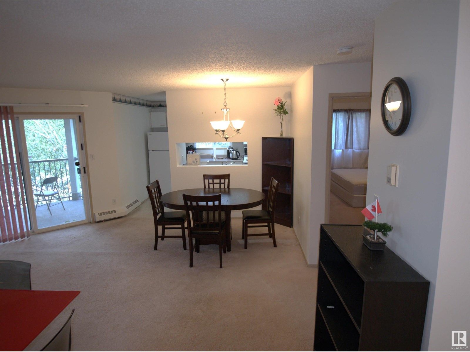 #434 2520 50 ST NW