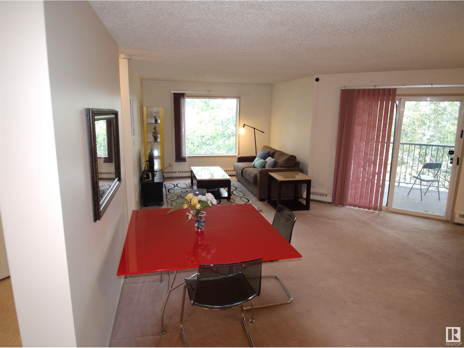 #434 2520 50 ST NW