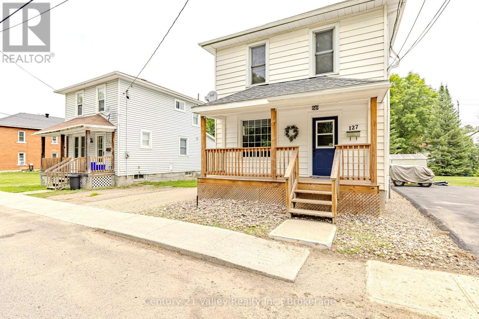 127 JENNET STREET