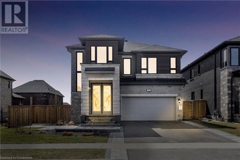 90 CURRAN Road Ancaster ON L9K0G6
