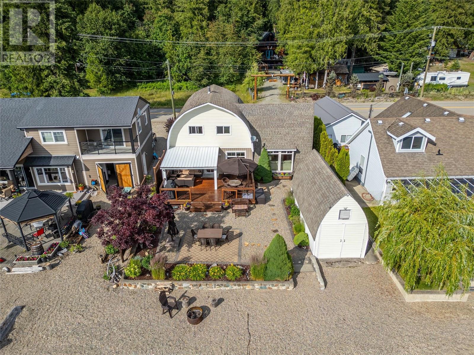 6792 Squilax-Anglemont Road