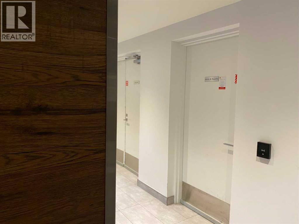 512, 1020 9 Avenue SE