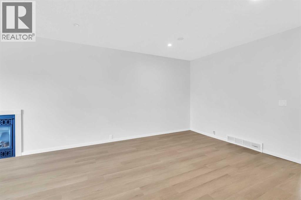 968 Bracewood Rise SW