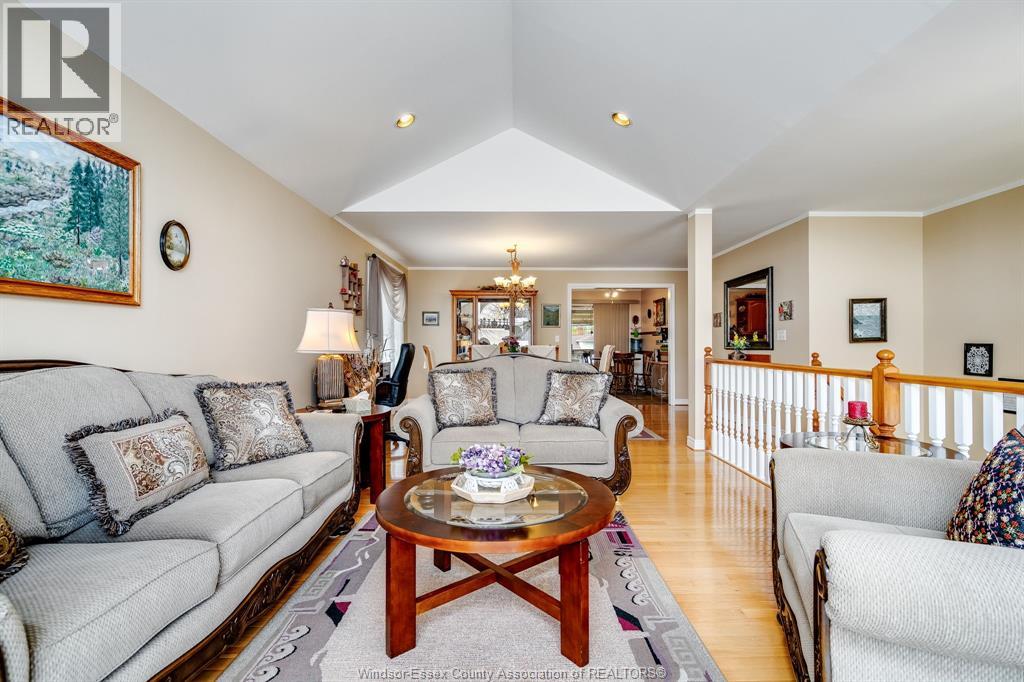 25 Regatta DRIVE