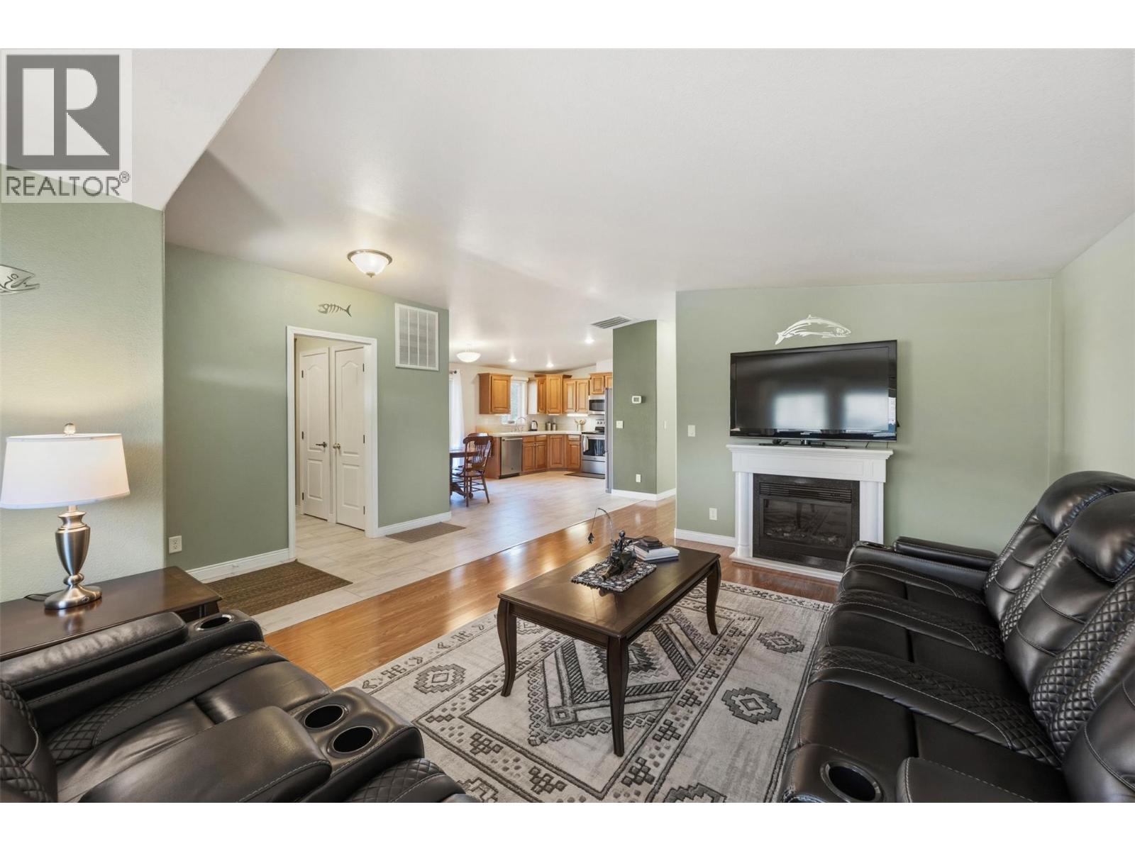 8300 Gallagher Lake Frontage Road Unit# 73