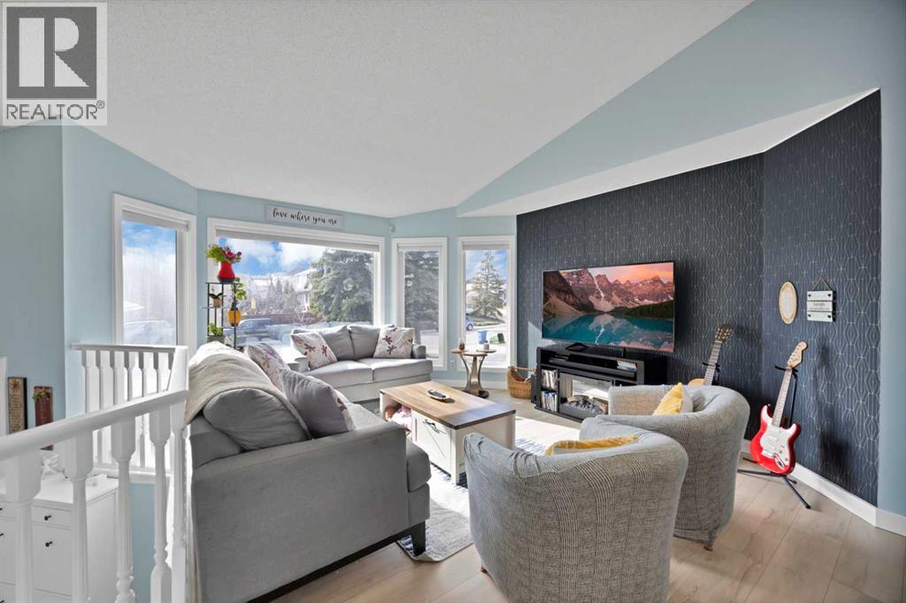 147 Harvest Oak Crescent NE