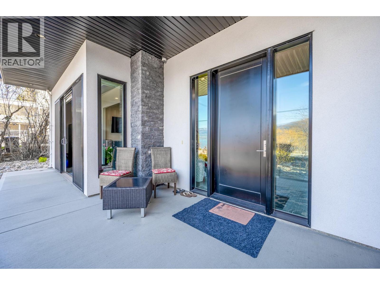 11537 Okanagan Centre Road W