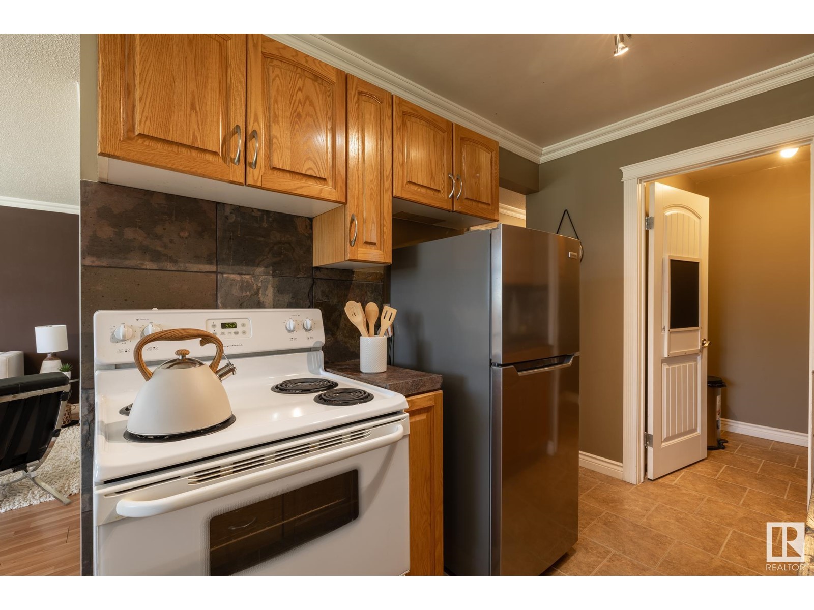 #4 10904 159 ST NW