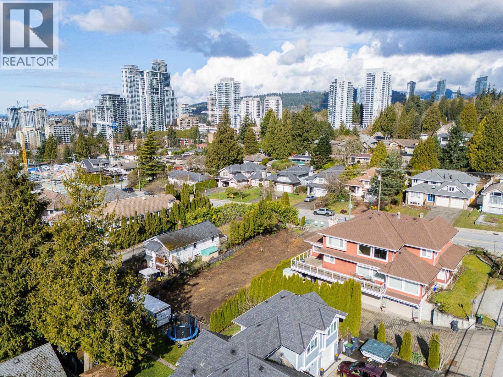 636 ROCHESTER AVENUE