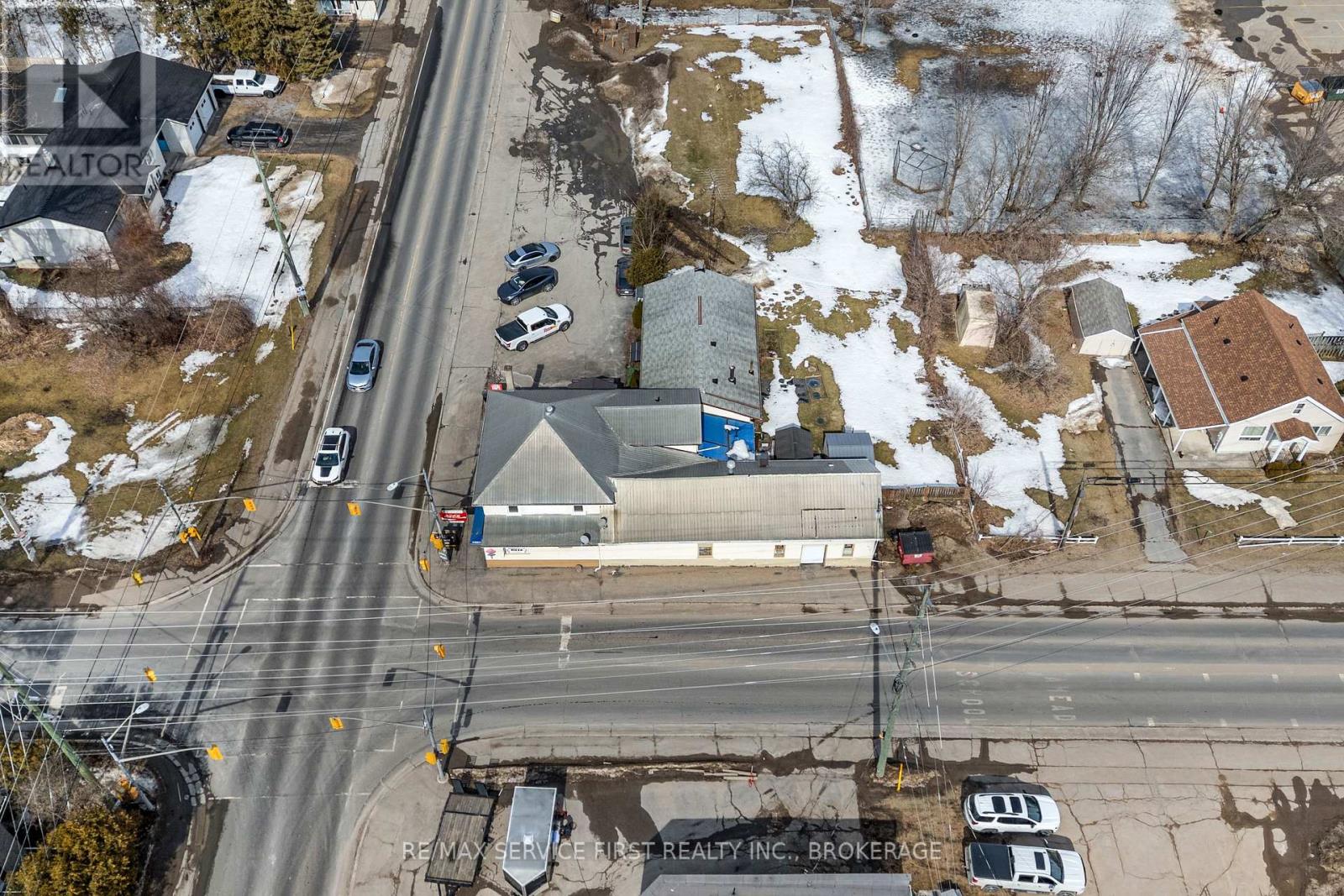 2280 SYDENHAM ROAD