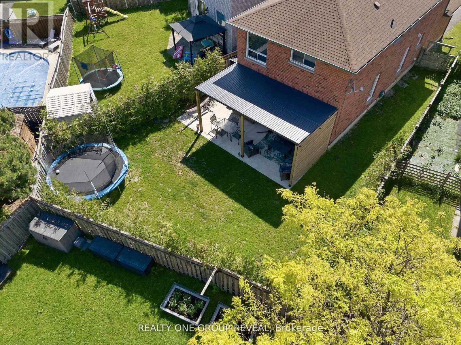 46 FIELDCREST AVENUE