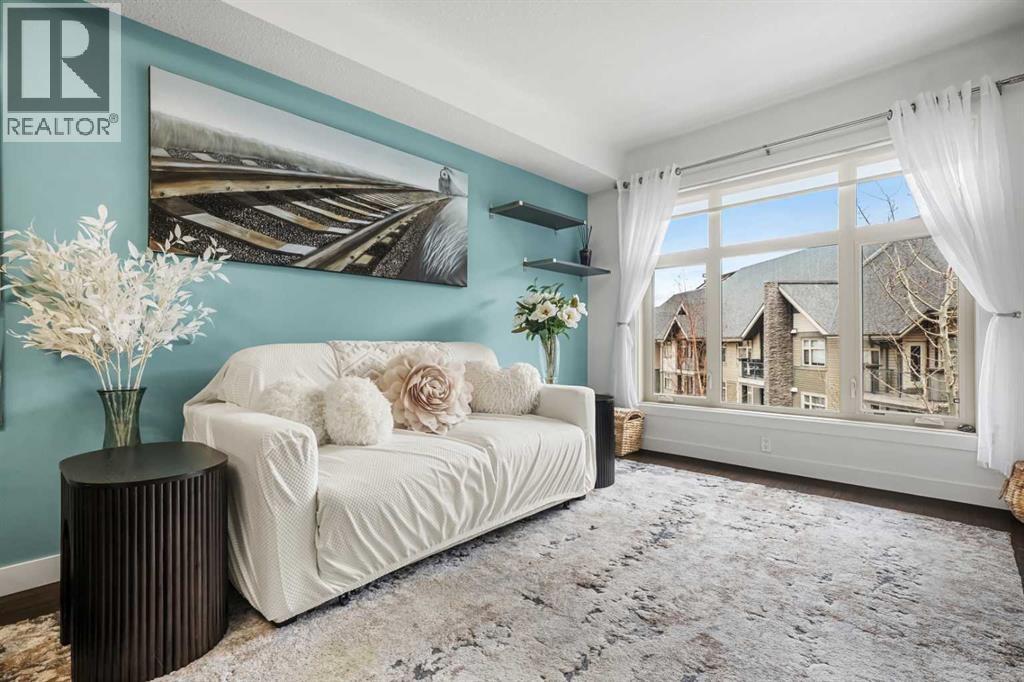 305, 25 Aspenmont Heights SW