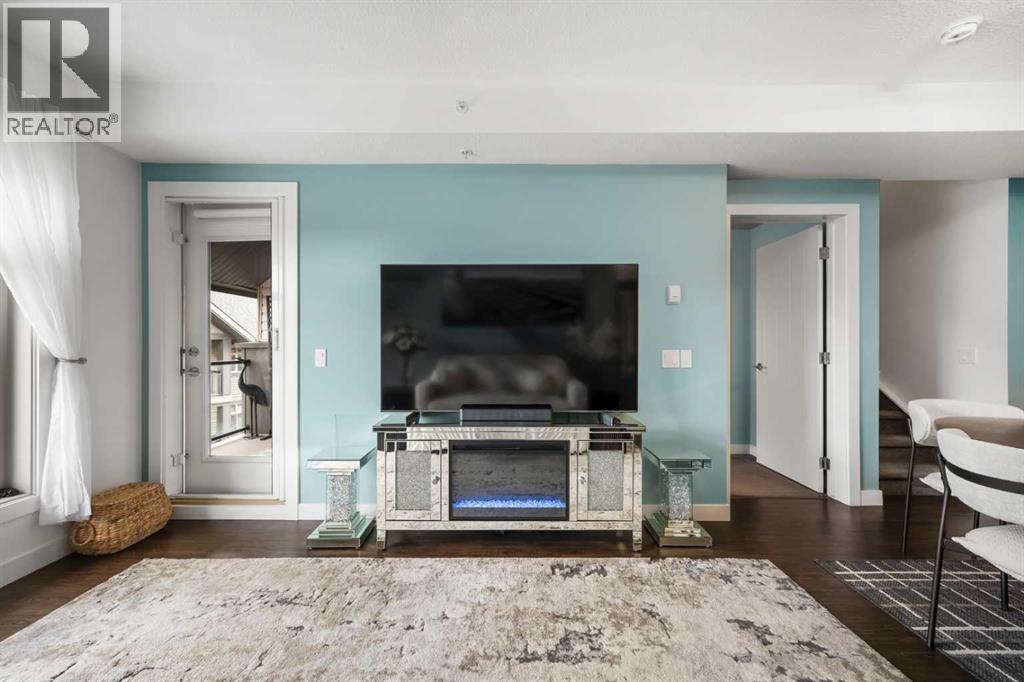 305, 25 Aspenmont Heights SW