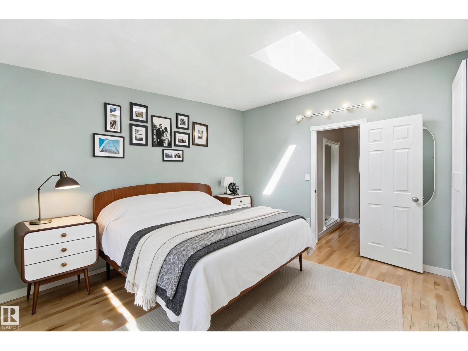 10331 151 ST NW