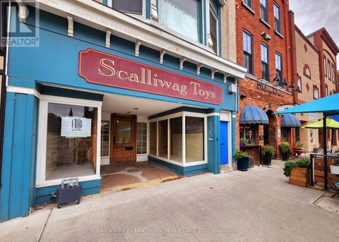 UNIT #1 - 302 FRONT STREET Belleville (Belleville Ward) ON K8N2Z8