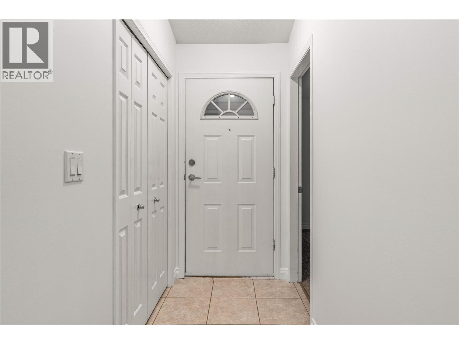 3502 24 Avenue Unit# 3