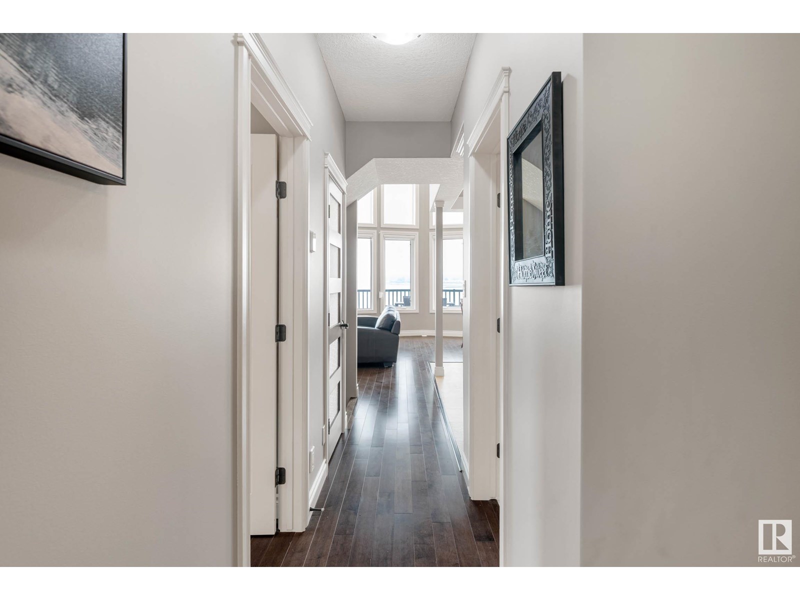 47 Railway AV