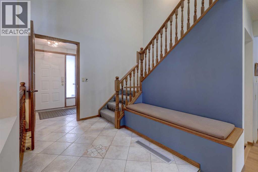 755 Strathcona Drive SW