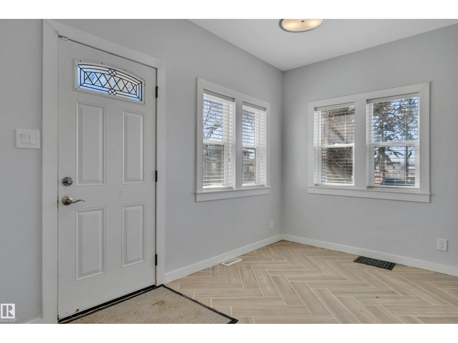 12734 124 ST NW